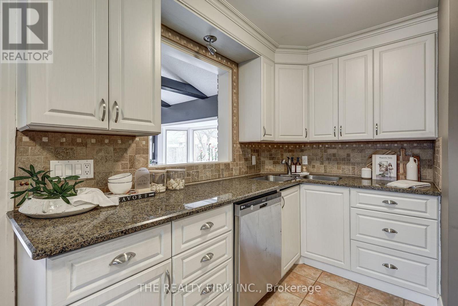 432 Wortley Road, London South, Ontario  N6C 3S8 - Photo 17 - X12908592