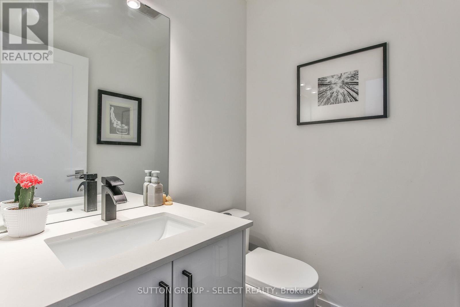 2199 Tokala Trail, London North, Ontario  N6G 0Z7 - Photo 16 - X12908726