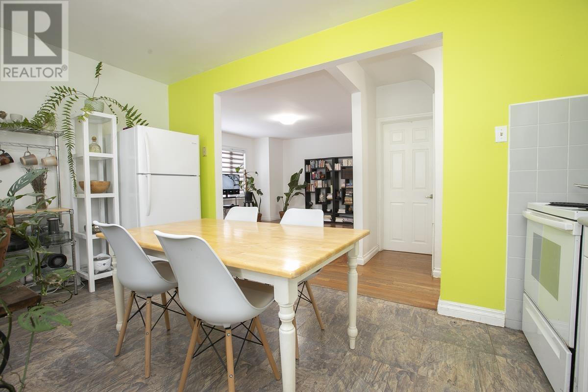 1052 Wellington St E, Sault Ste. Marie, Ontario  P6A 2N9 - Photo 14 - SM260507