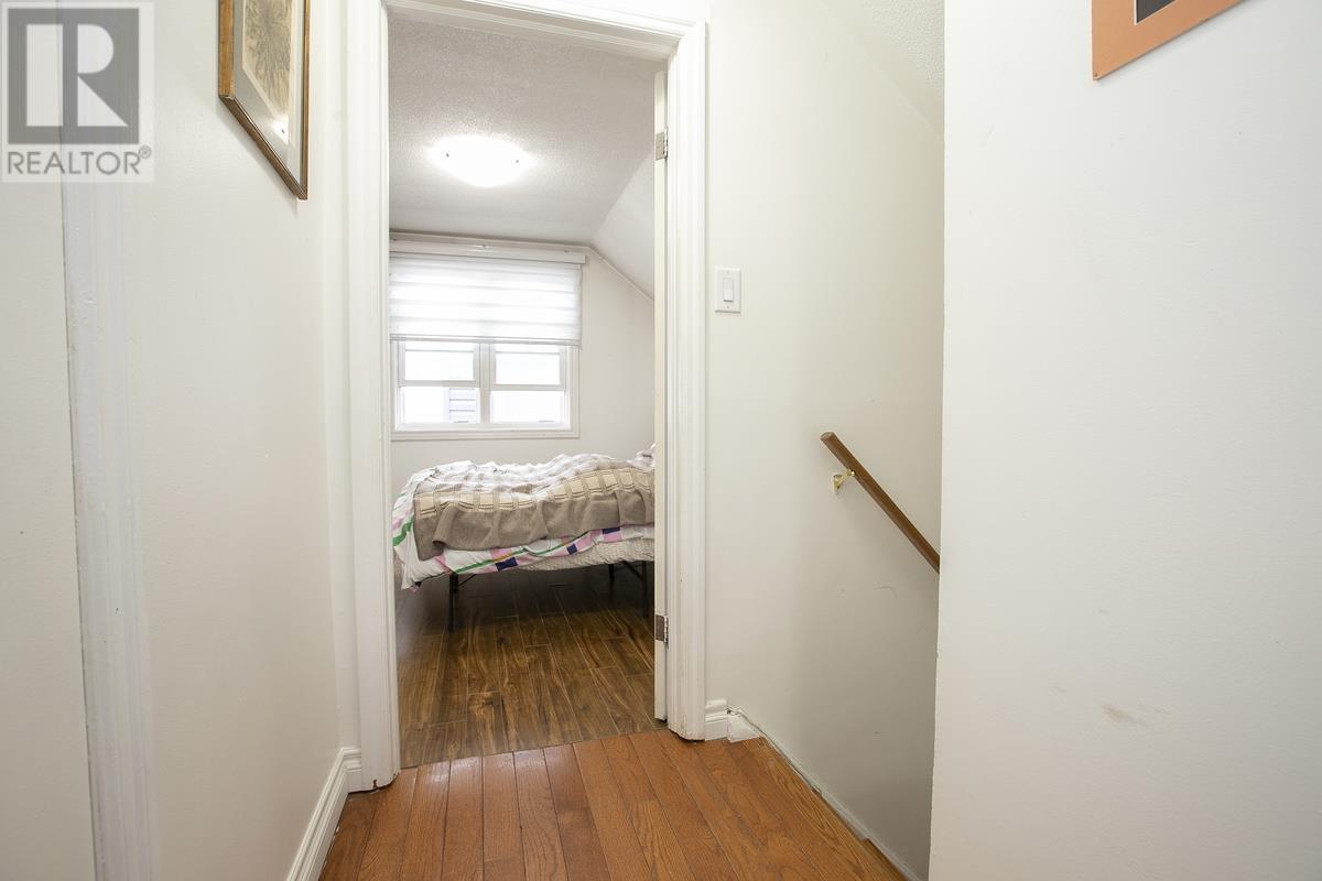 1052 Wellington St E, Sault Ste. Marie, Ontario  P6A 2N9 - Photo 24 - SM260507