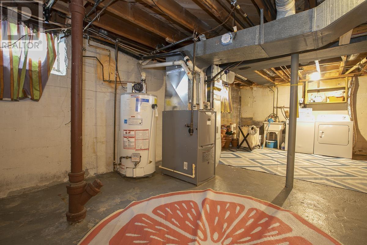 1052 Wellington St E, Sault Ste. Marie, Ontario  P6A 2N9 - Photo 32 - SM260507