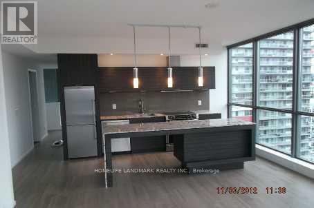 1707 - 8 Charlotte Street, Toronto (Waterfront Communities), Ontario  M5V 0K4 - Photo 4 - C12908546