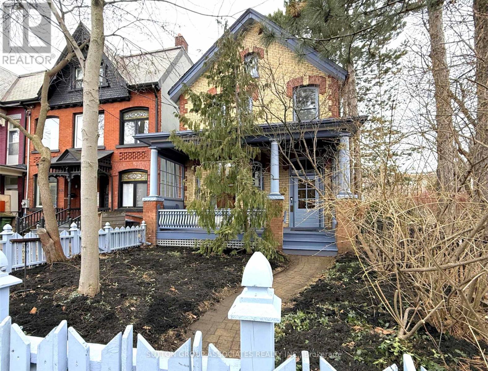 190 BRUNSWICK AVENUE, Toronto, Ontario