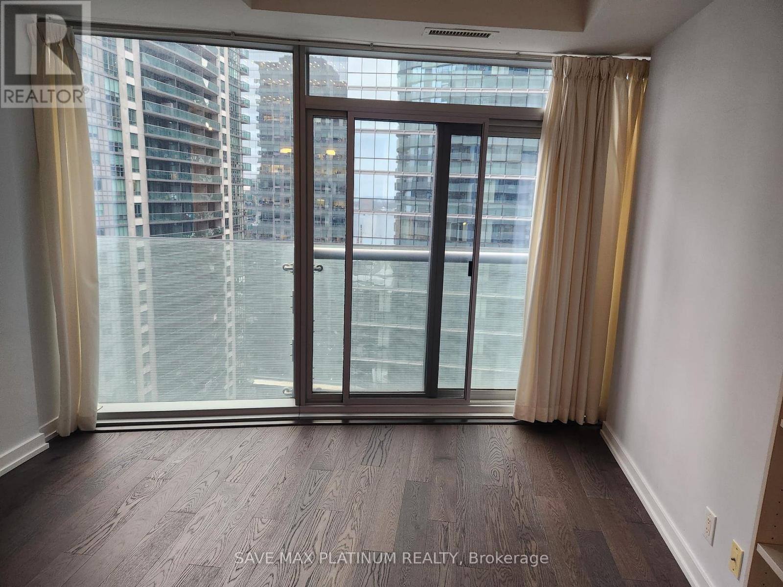 1908 - 12 York Street, Toronto (Waterfront Communities), Ontario  M5J 0A9 - Photo 7 - C12908700