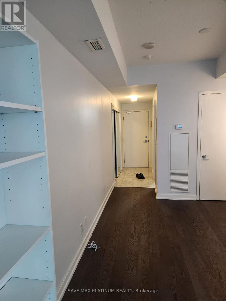 1908 - 12 York Street, Toronto (Waterfront Communities), Ontario  M5J 0A9 - Photo 9 - C12908700