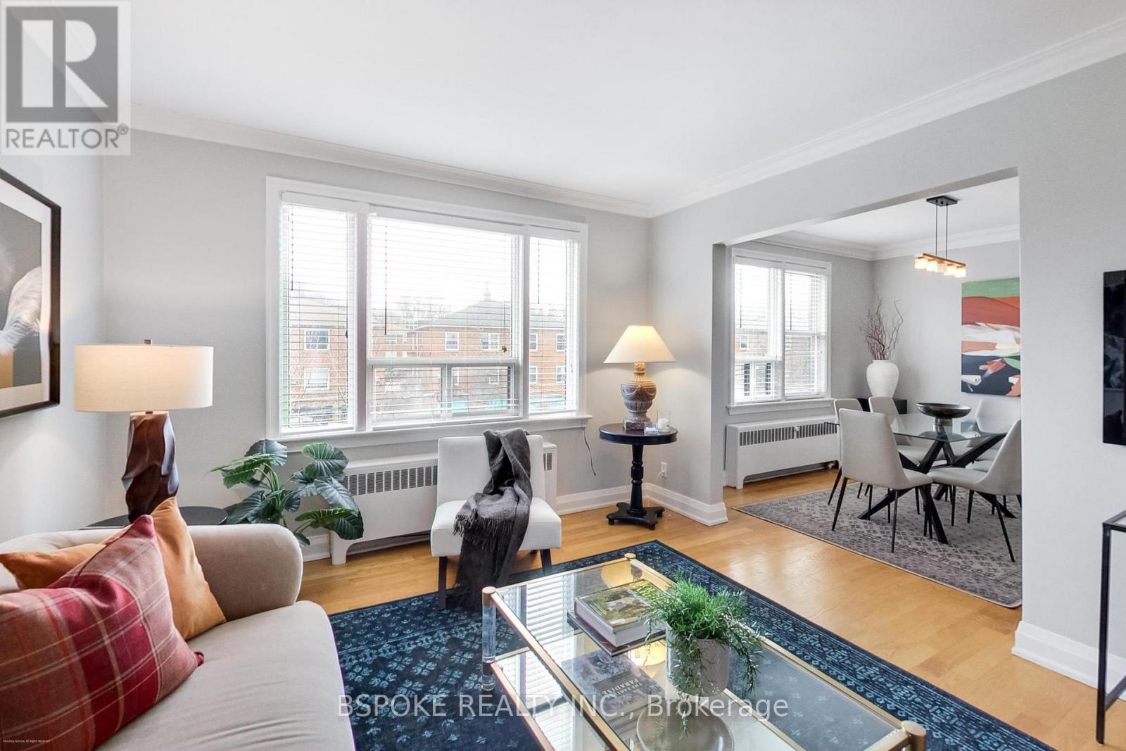 3 - 7 Warwick Avenue, Toronto (Humewood-Cedarvale), Ontario  M6C 1T5 - Photo 3 - C12908732