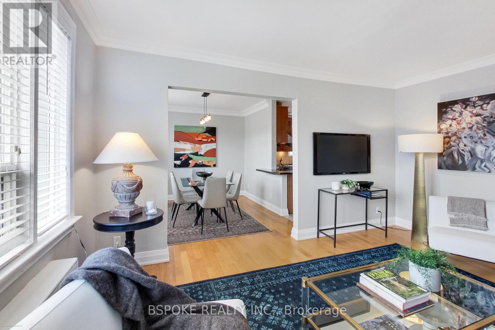 3 - 7 Warwick Avenue, Toronto (Humewood-Cedarvale), Ontario  M6C 1T5 - Photo 5 - C12908732