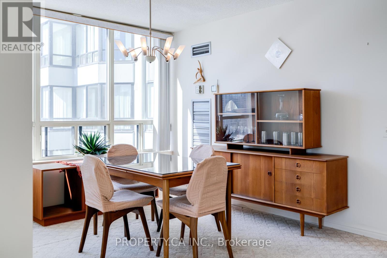 1401 - 7 Bishop Avenue, Toronto, Ontario  M2M 4J4 - Photo 8 - C12908772