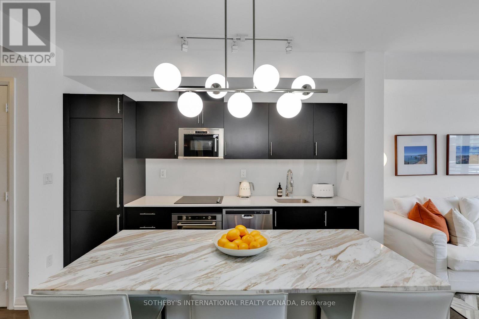 728 - 460 Adelaide Street E, Toronto, Ontario  M5A 0E7 - Photo 4 - C12908792