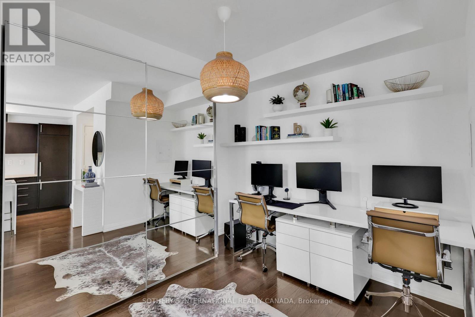 728 - 460 Adelaide Street E, Toronto, Ontario  M5A 0E7 - Photo 8 - C12908792