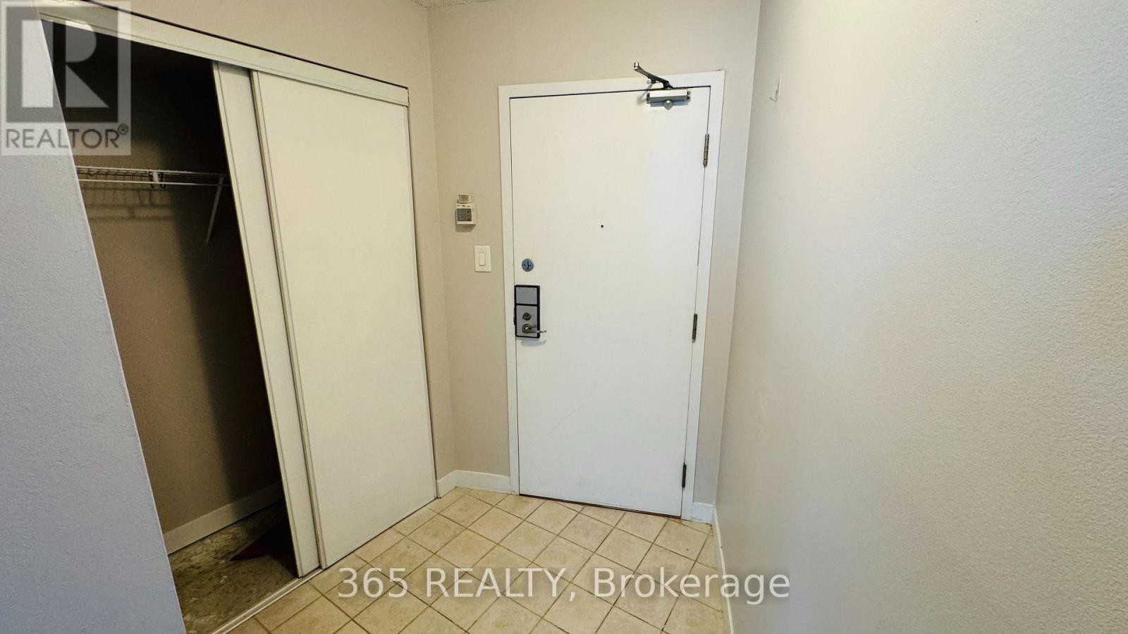 1801 - 650 Queens Quay W, Toronto (Niagara), Ontario  M5V 3N2 - Photo 10 - C12908804