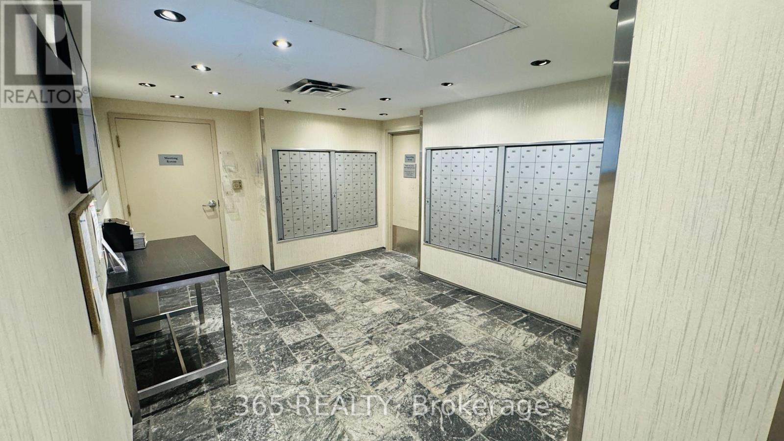 1801 - 650 Queens Quay W, Toronto (Niagara), Ontario  M5V 3N2 - Photo 5 - C12908804