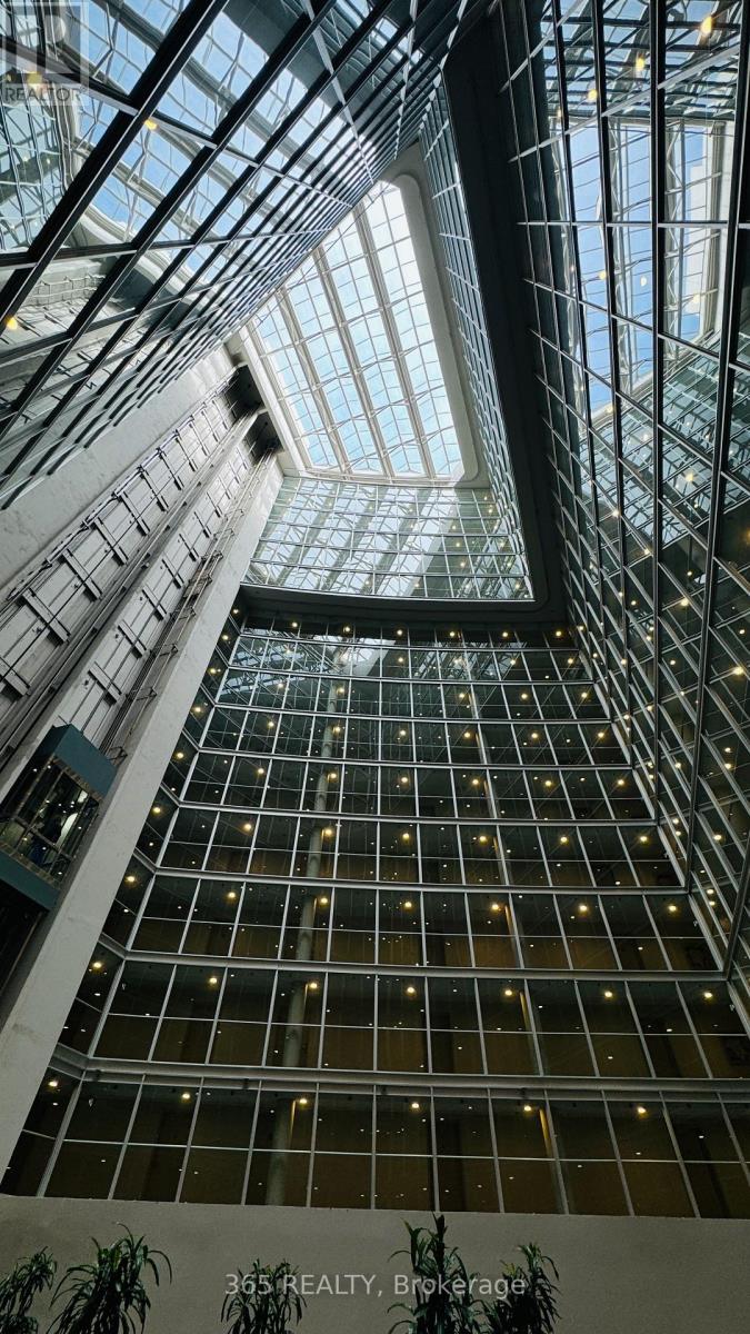 1801 - 650 Queens Quay W, Toronto (Niagara), Ontario  M5V 3N2 - Photo 6 - C12908804