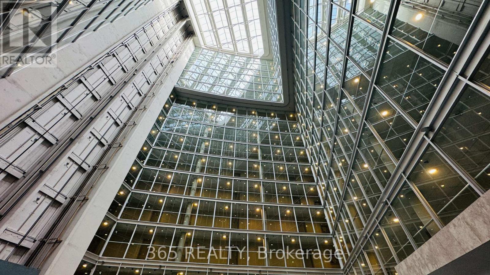 1801 - 650 Queens Quay W, Toronto (Niagara), Ontario  M5V 3N2 - Photo 7 - C12908804