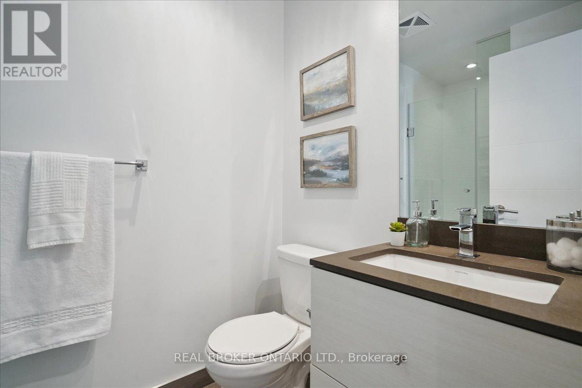 215 - 525 Adelaide Street W, Toronto (Waterfront Communities), Ontario  M5V 0N7 - Photo 20 - C12908818