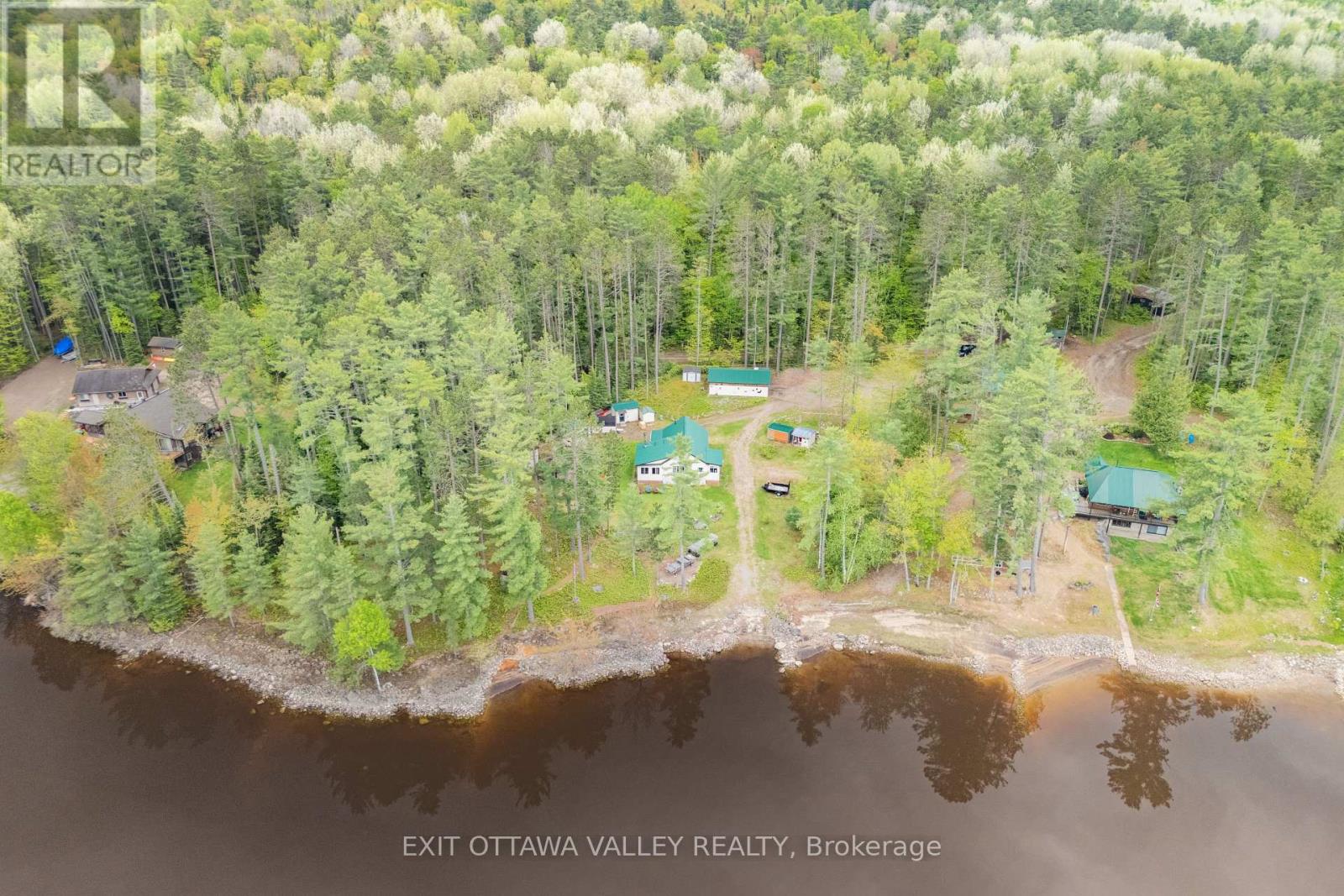 51 Myrlin Way, Laurentian Hills, Ontario  K0J 1P0 - Photo 44 - X12908708