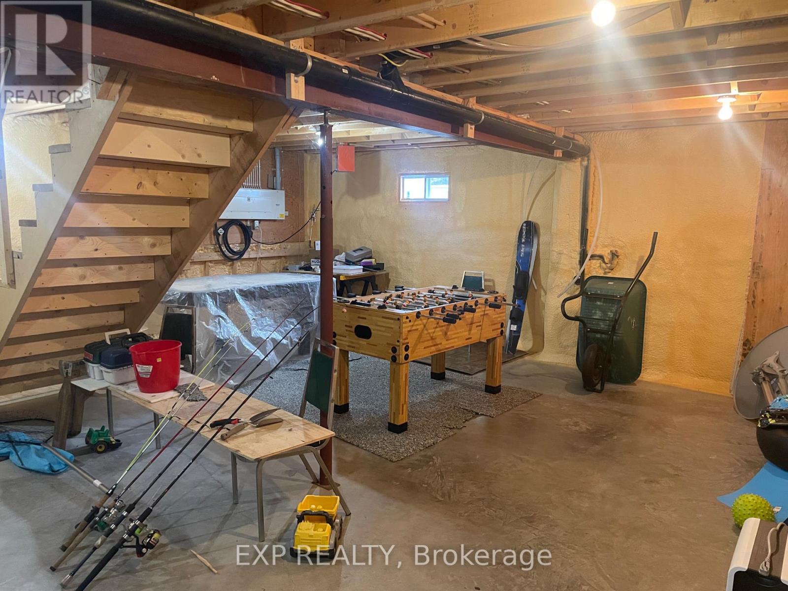 35 Paradise Road, South Algonquin, Ontario  K0J 2M0 - Photo 17 - X12908830