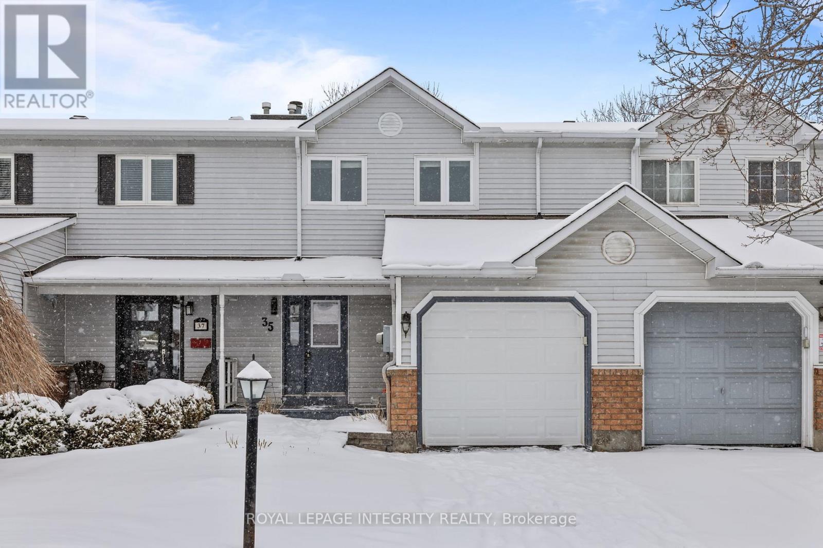 35 RANDALL JAMES DRIVE, Ottawa, Ontario