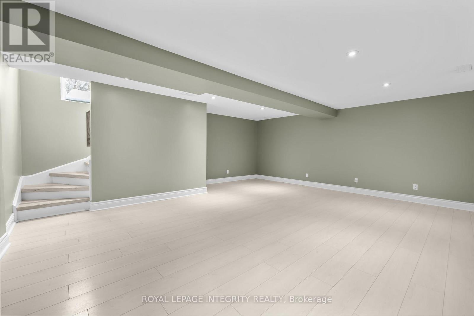 35 Randall James Drive, Ottawa, Ontario  K2S 1L9 - Photo 32 - X12908486