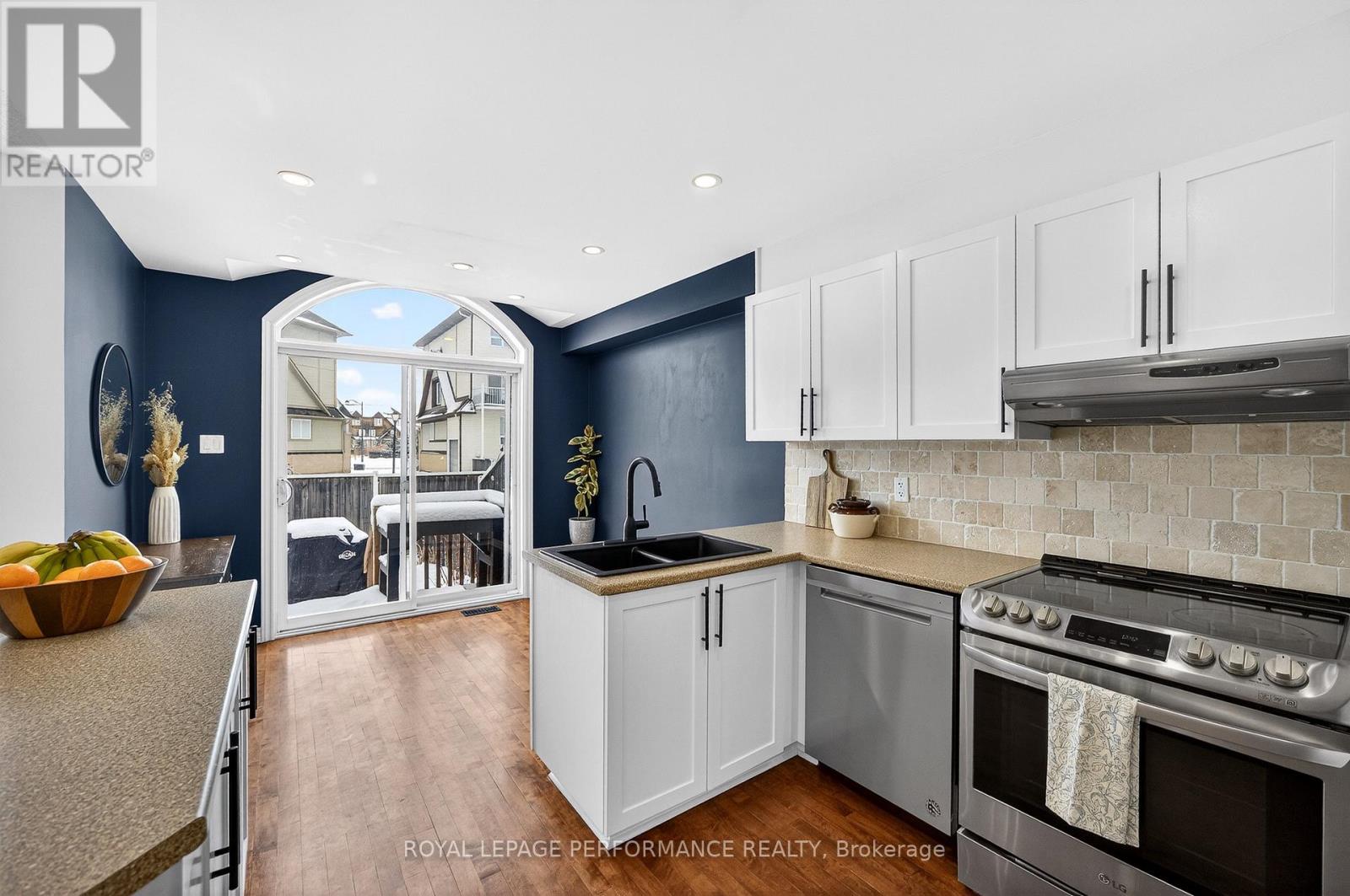 259 Wildcliff Way, Ottawa, Ontario  K4A 0L4 - Photo 23 - X12908576