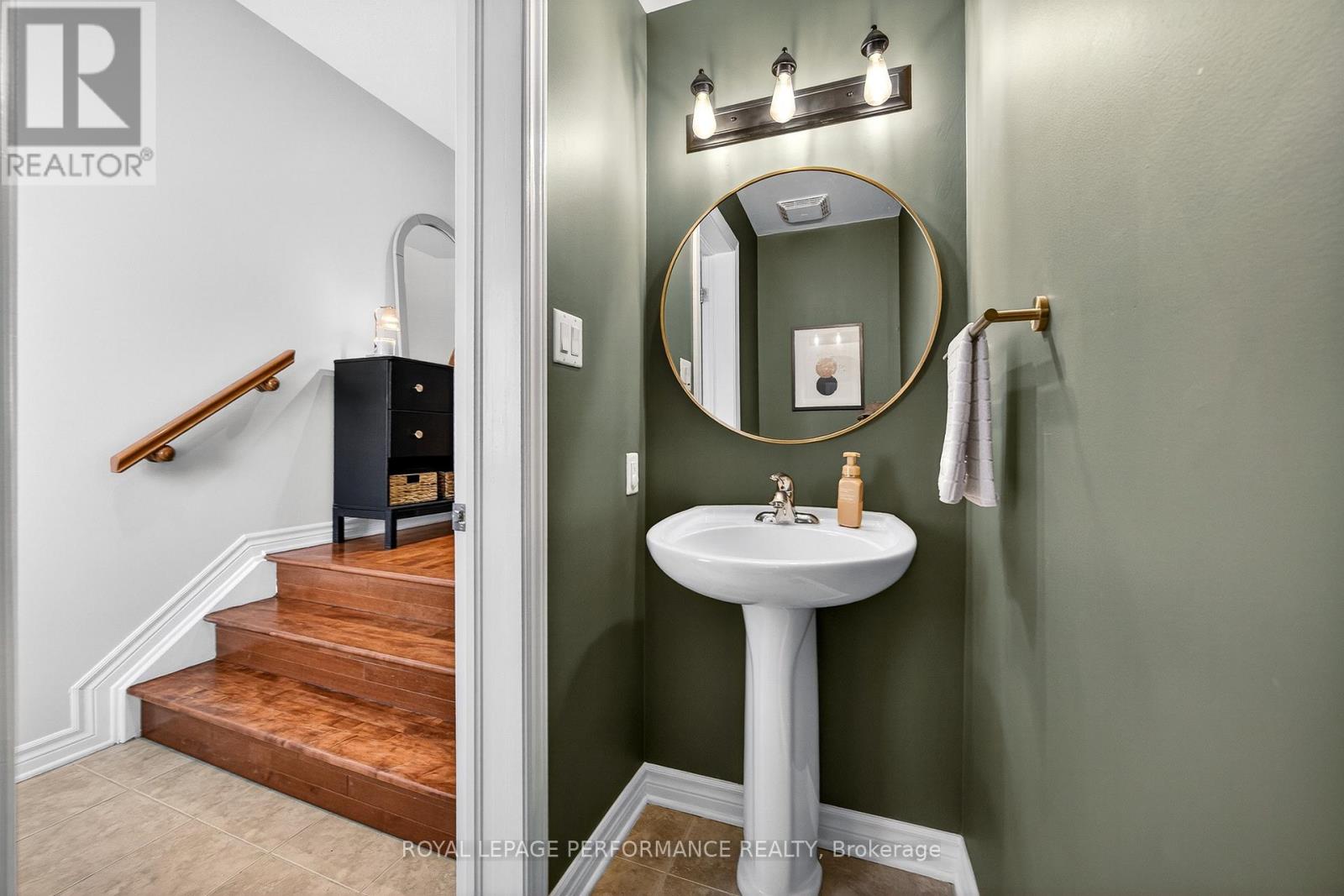 259 Wildcliff Way, Ottawa, Ontario  K4A 0L4 - Photo 7 - X12908576