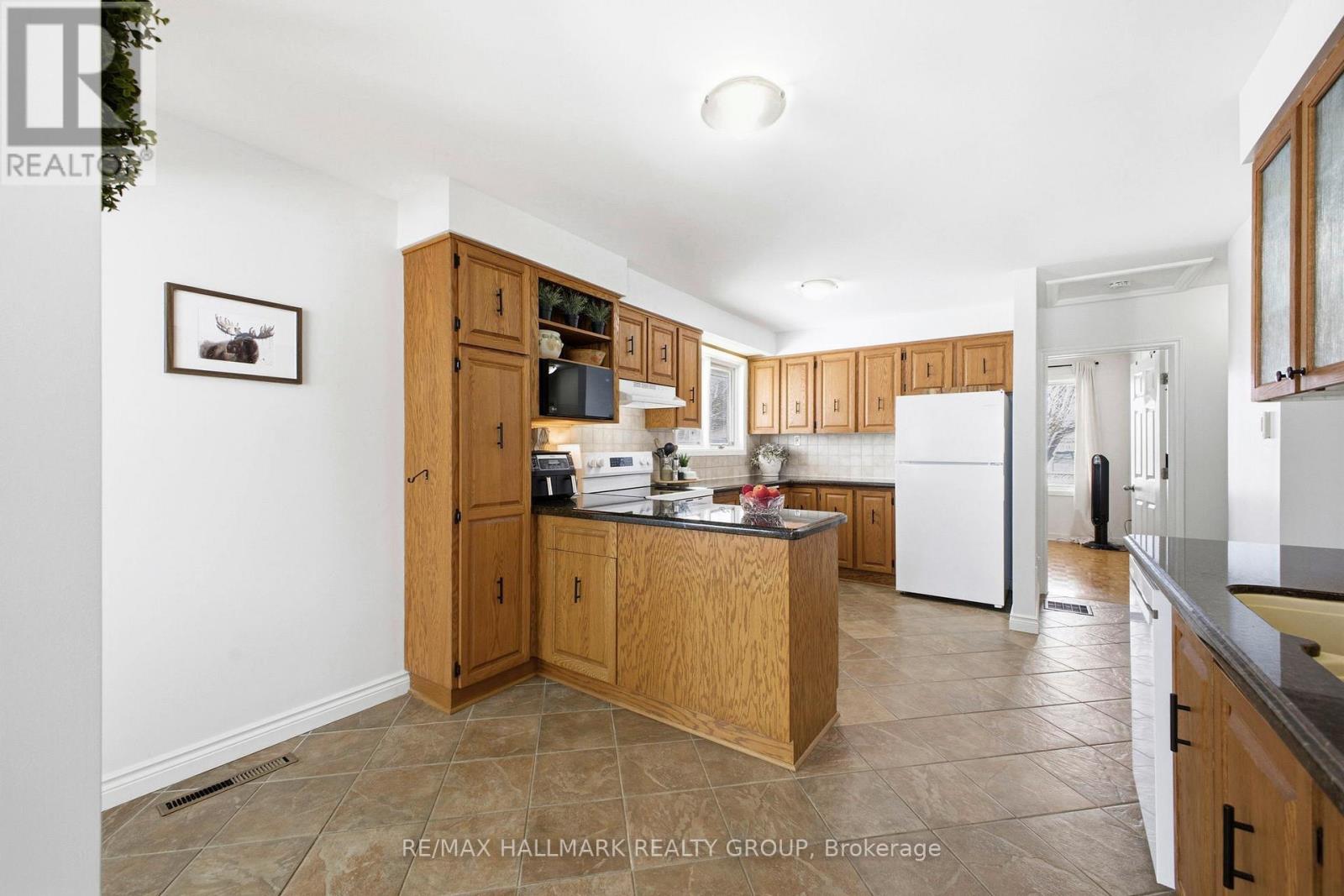 1 Howden Avenue, Ottawa, Ontario  K2G 3H3 - Photo 14 - X12908696