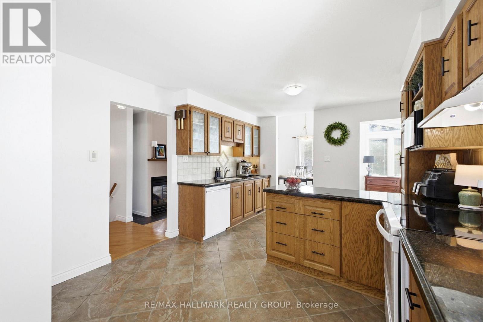 1 Howden Avenue, Ottawa, Ontario  K2G 3H3 - Photo 17 - X12908696