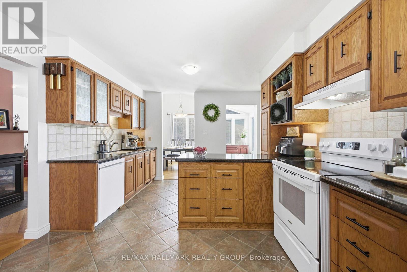 1 Howden Avenue, Ottawa, Ontario  K2G 3H3 - Photo 18 - X12908696