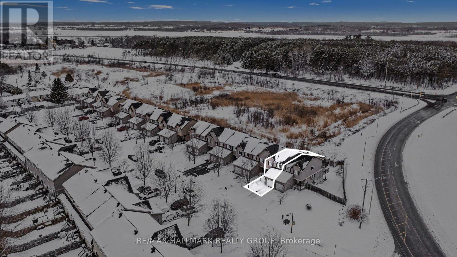 28 Nathalie Street, Clarence-Rockland, Ontario  K4K 1E6 - Photo 4 - X12908752