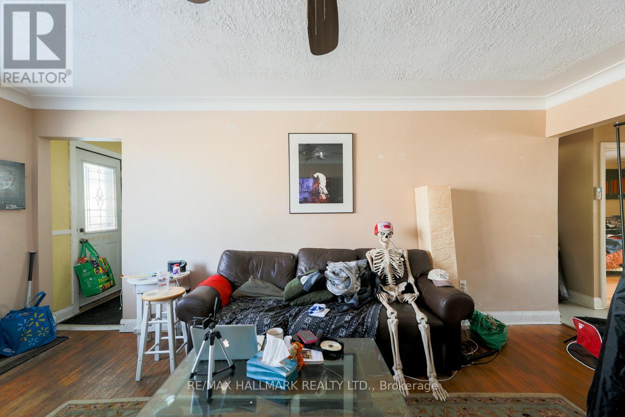 59 Highview Avenue, Toronto, Ontario  M1N 2H4 - Photo 3 - E12908488