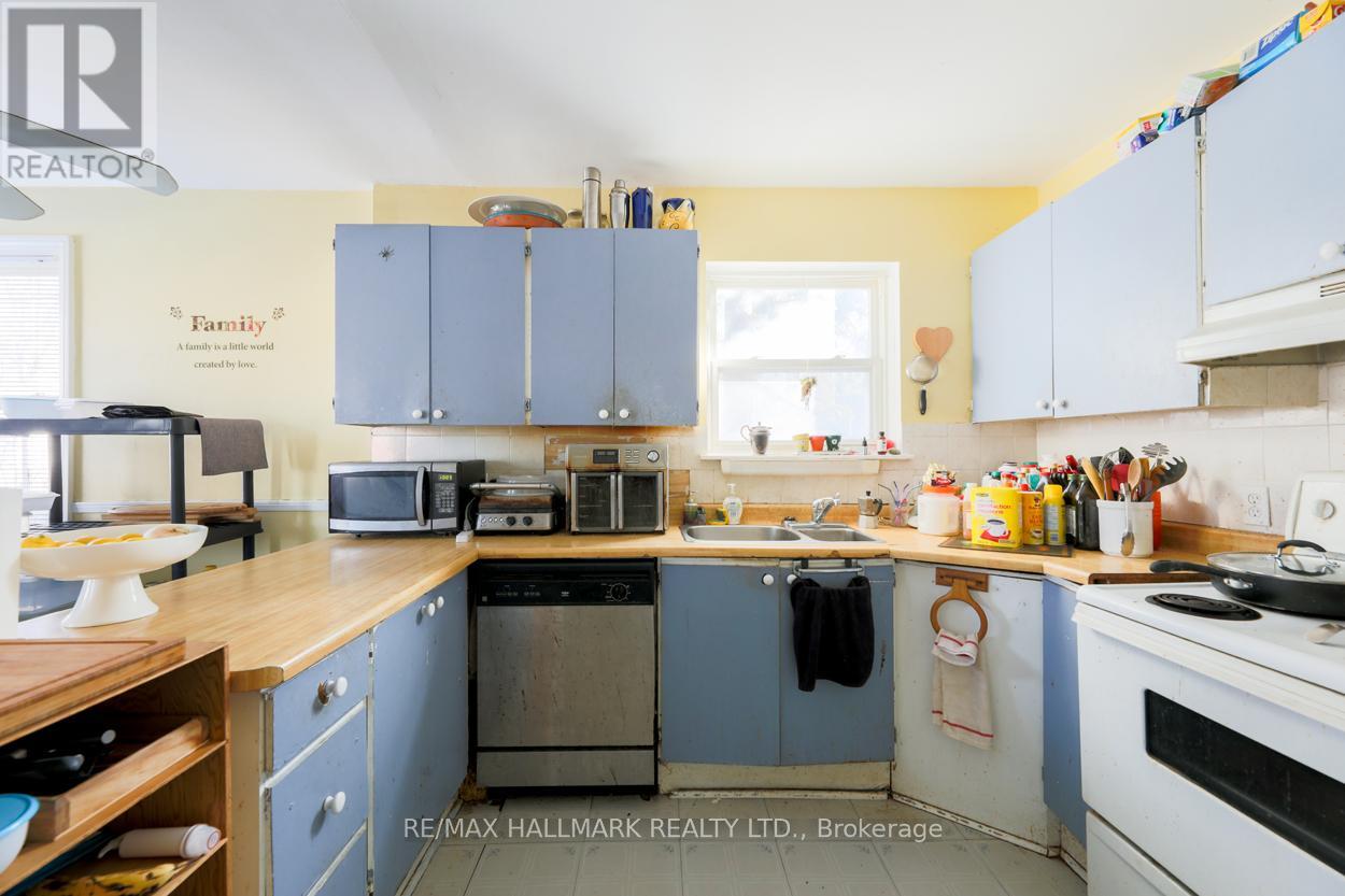 59 Highview Avenue, Toronto, Ontario  M1N 2H4 - Photo 5 - E12908488