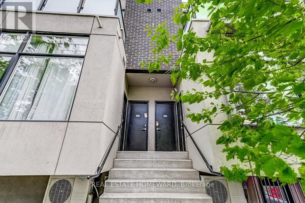 4 - 1321 Gerrard Street E, Toronto, Ontario  M4L 1Y8 - Photo 5 - E12908498