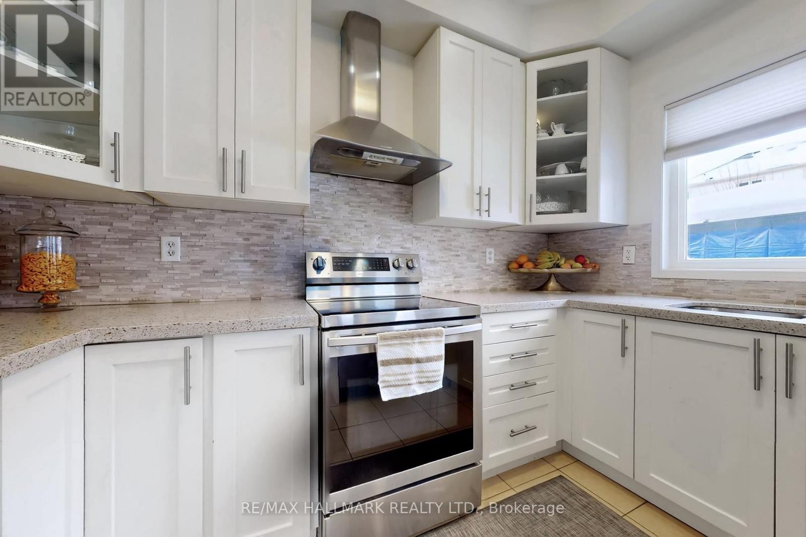 1348 Wallig Avenue, Oshawa, Ontario  L1K 0J5 - Photo 13 - E12908500