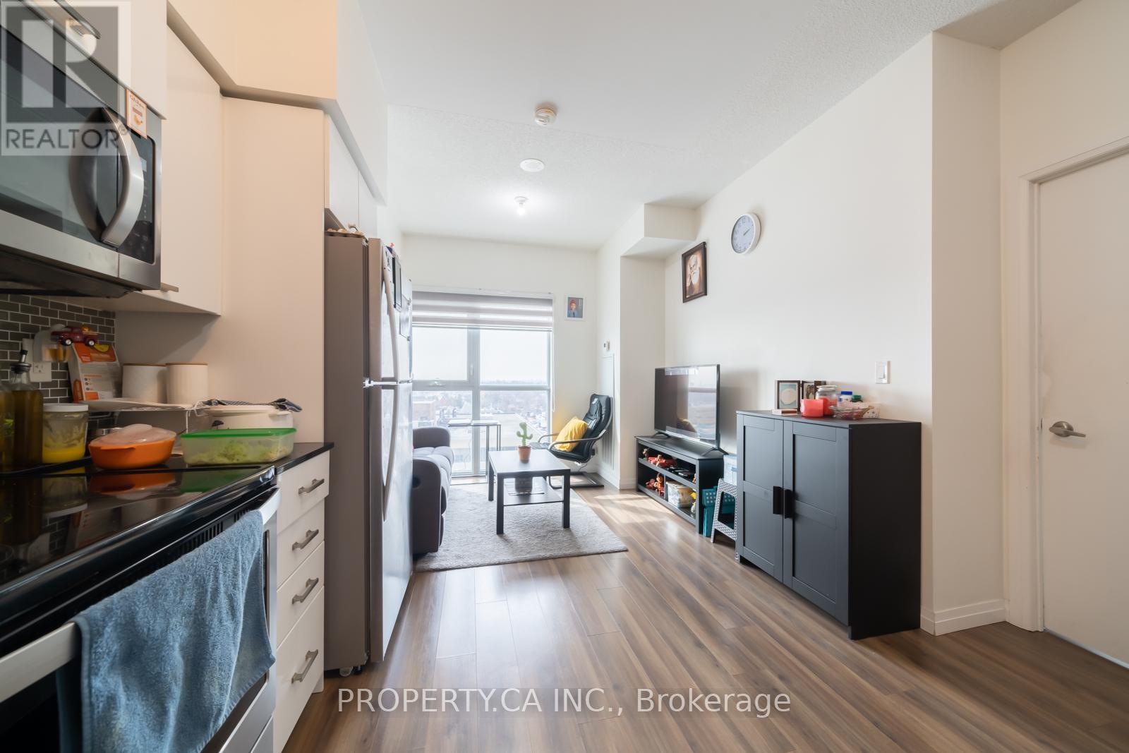 906 - 2150 LAWRENCE AVENUE E, Toronto, Ontario