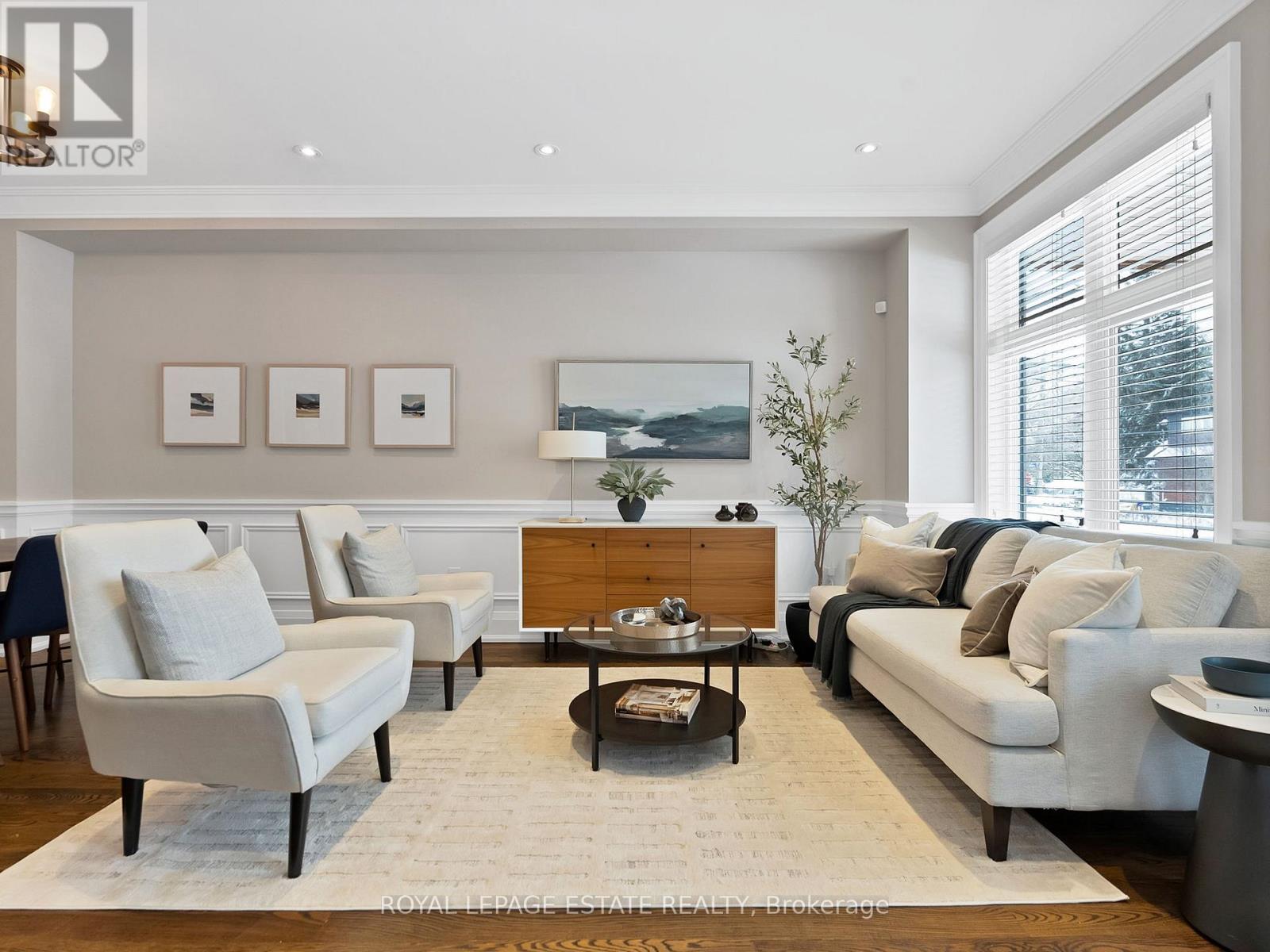 19 Red Deer Avenue, Toronto, Ontario  M1N 2Y9 - Photo 4 - E12908674