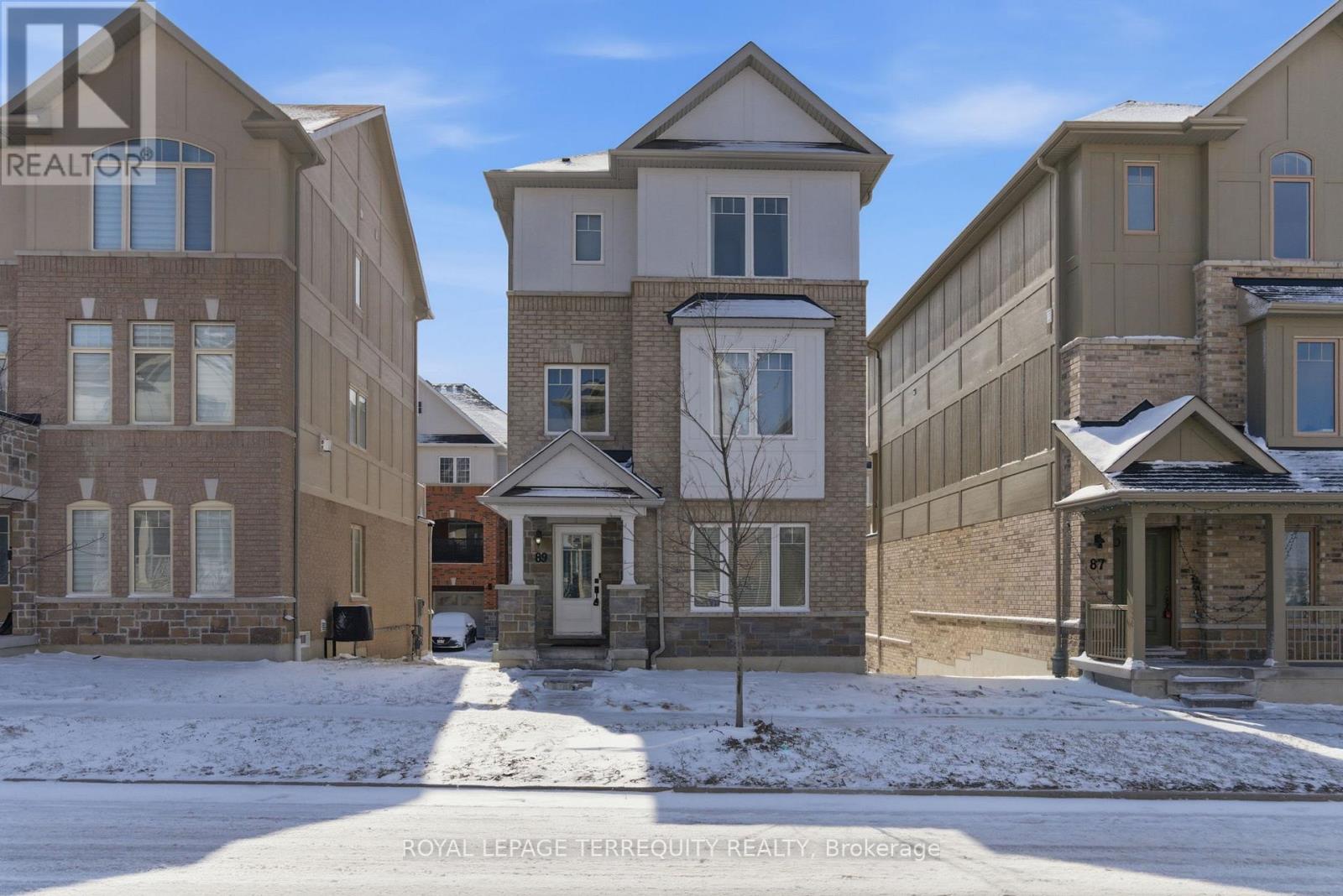 89 AINLEY ROAD, Ajax, Ontario