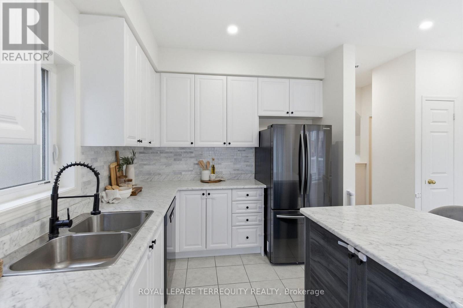 89 Ainley Road, Ajax, Ontario  L1Z 0S9 - Photo 16 - E12908758