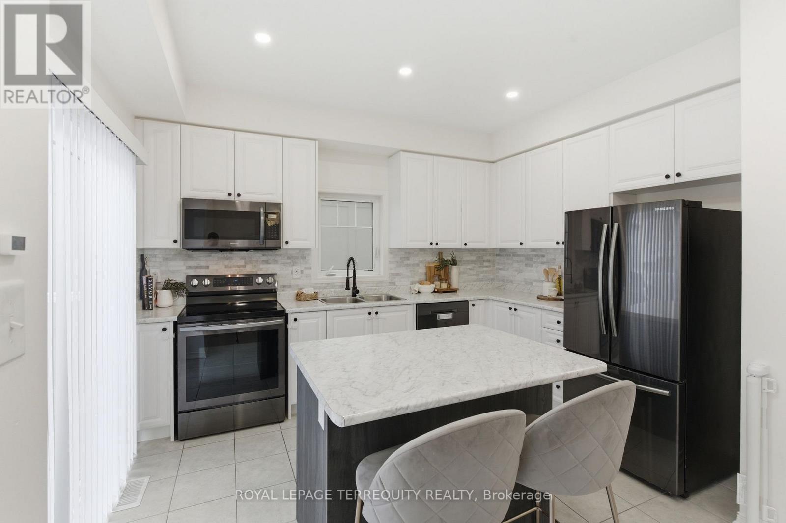 89 Ainley Road, Ajax, Ontario  L1Z 0S9 - Photo 18 - E12908758