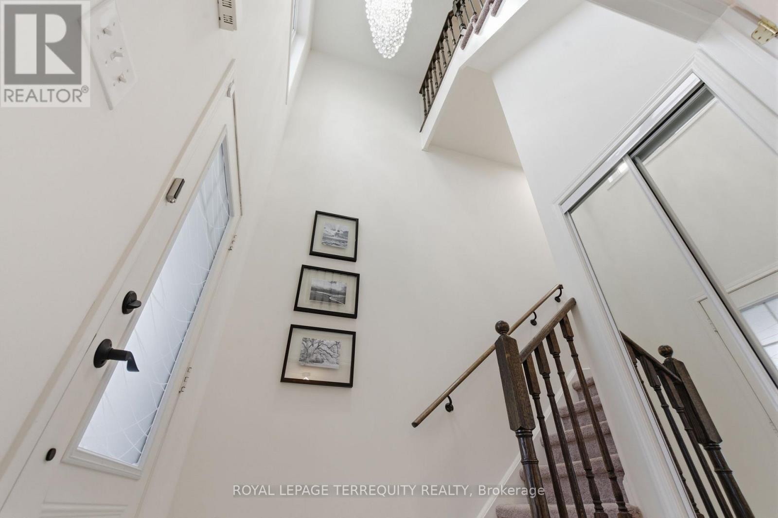 89 Ainley Road, Ajax, Ontario  L1Z 0S9 - Photo 4 - E12908758