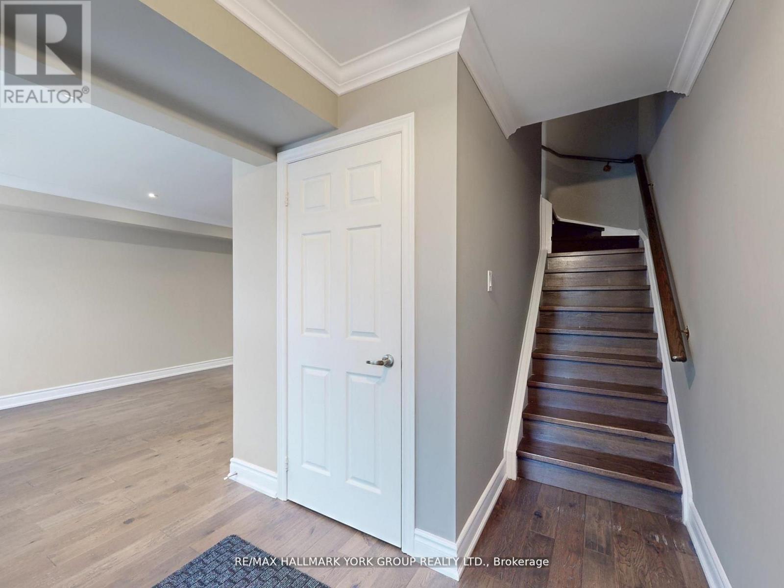 139 John West Way, Aurora (Bayview Wellington), Ontario  L4G 7E3 - Photo 20 - N12908512