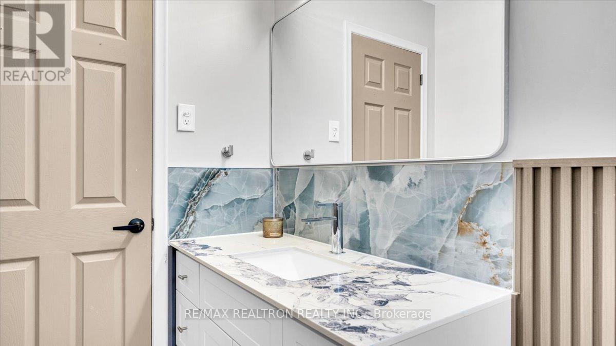 400 Dayfoot Street, New Tecumseth, Ontario  L0G 1A0 - Photo 22 - N12908638