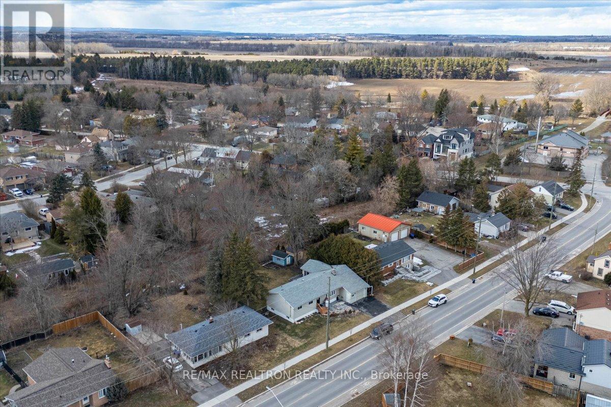 400 Dayfoot Street, New Tecumseth, Ontario  L0G 1A0 - Photo 40 - N12908638