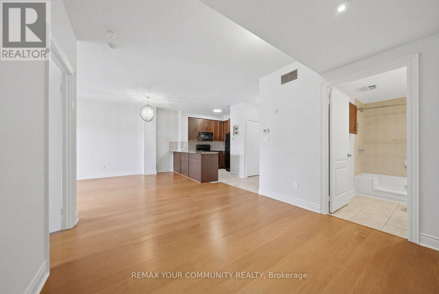 409 - 160 Woodbridge Avenue, Vaughan, Ontario L4L 0B8 - Photo 23 - N12908692