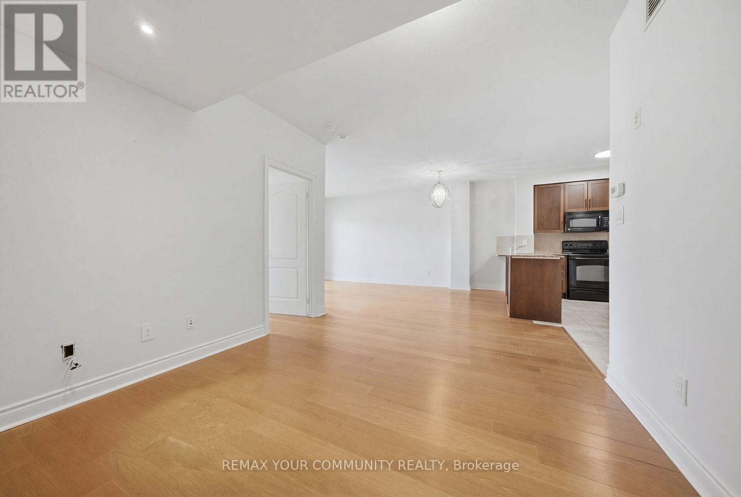 409 - 160 Woodbridge Avenue, Vaughan, Ontario L4L 0B8 - Photo 24 - N12908692