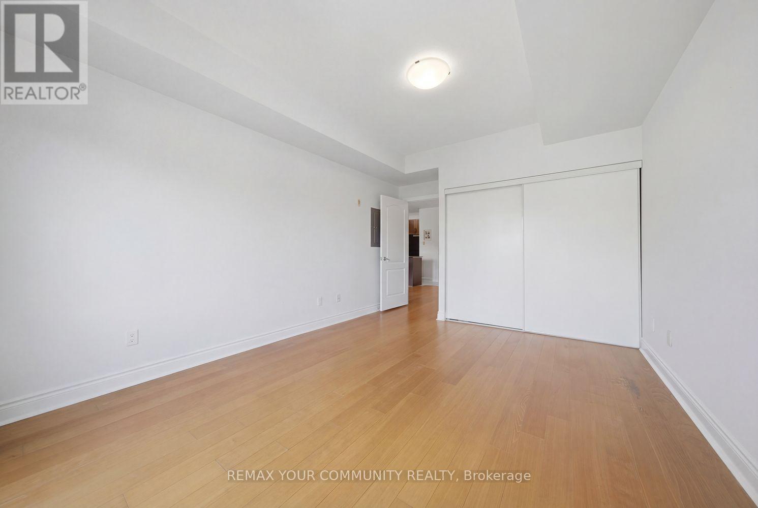 409 - 160 Woodbridge Avenue, Vaughan, Ontario L4L 0B8 - Photo 28 - N12908692