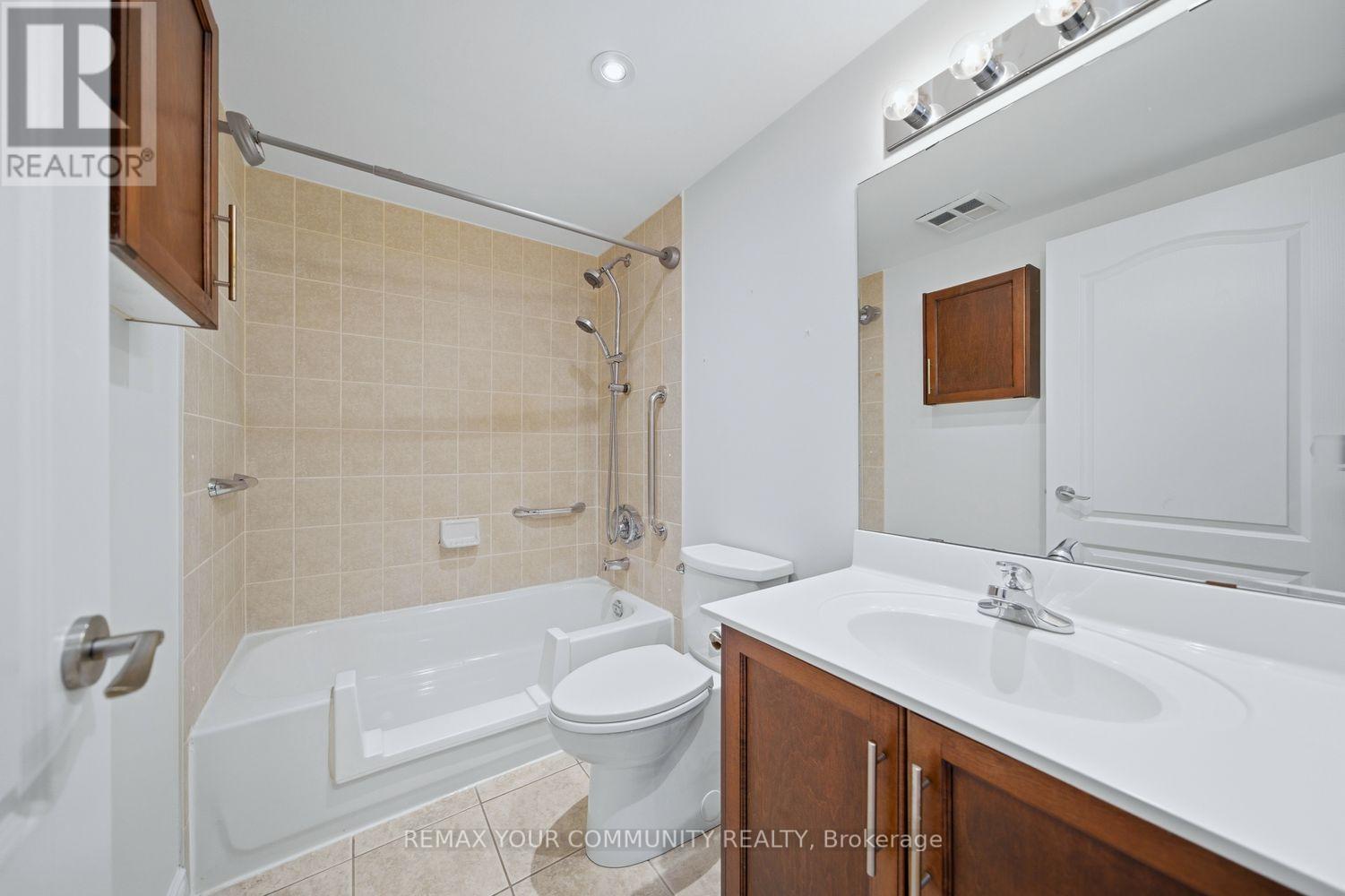 409 - 160 Woodbridge Avenue, Vaughan, Ontario L4L 0B8 - Photo 29 - N12908692