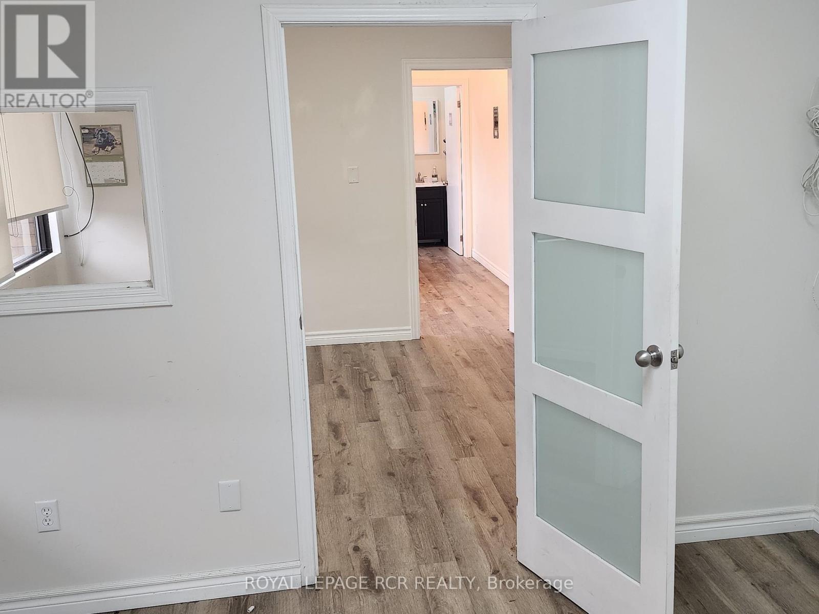 16/17 - 17075 Leslie Street, Newmarket (Newmarket Industrial Park), Ontario  L3Y 8E1 - Photo 2 - N12908702