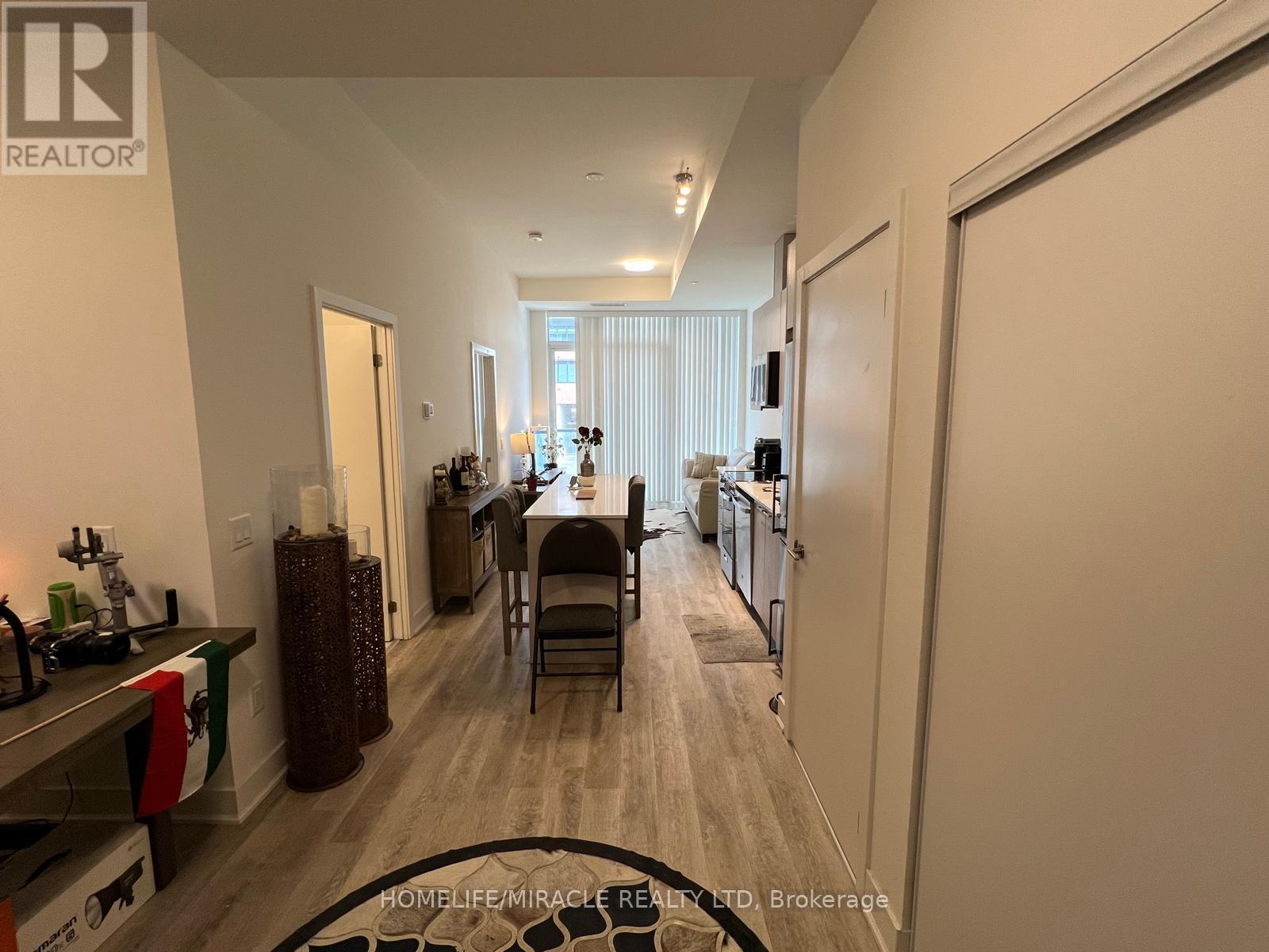 103 - 185 Deerfield Road, Newmarket (Central Newmarket), Ontario  L3Y 0G7 - Photo 11 - N12908778