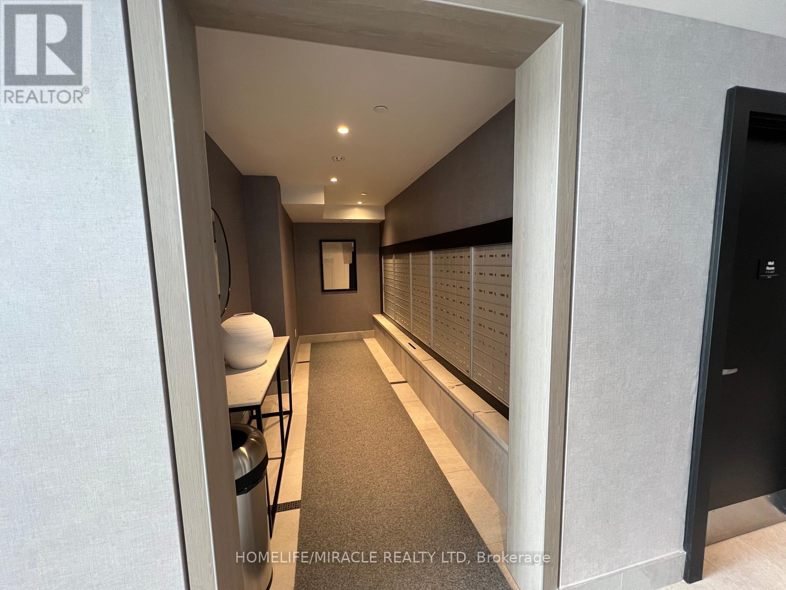 103 - 185 Deerfield Road, Newmarket (Central Newmarket), Ontario  L3Y 0G7 - Photo 22 - N12908778