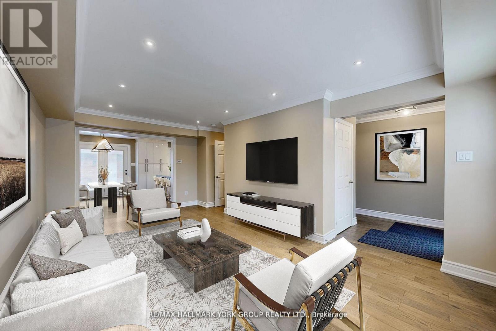 139 John West Way, Aurora (Bayview Wellington), Ontario  L4G 7E3 - Photo 10 - N12908808